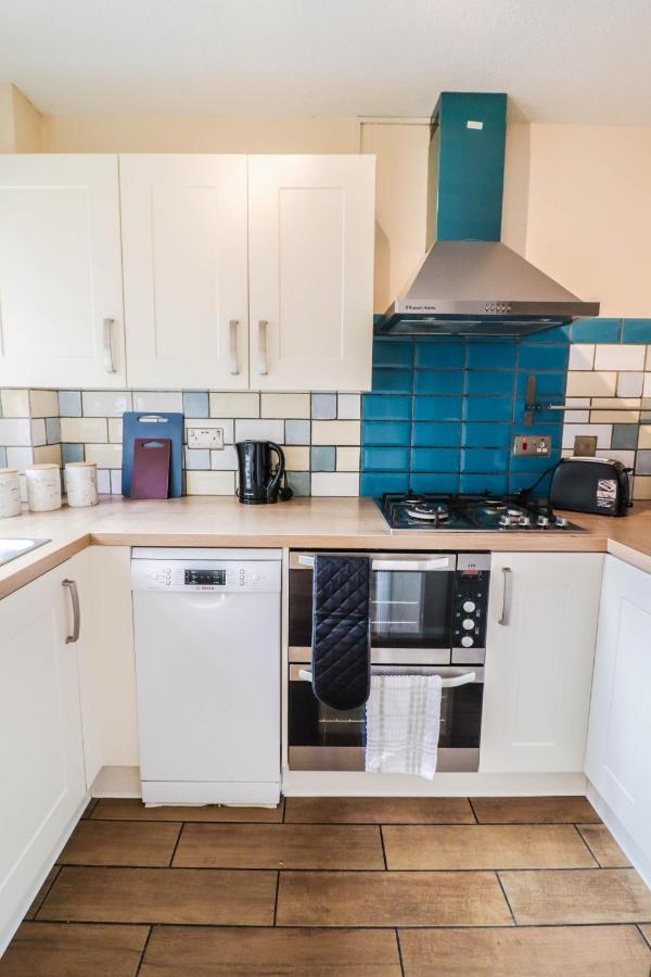 Spacious 1 Bed Flat-Free Parking Hillingdon Esterno foto