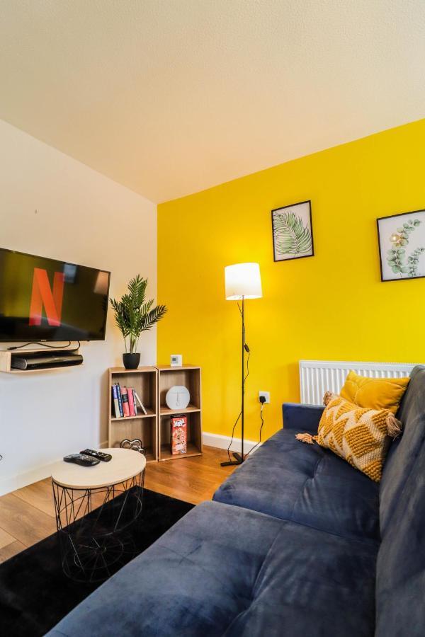Spacious 1 Bed Flat-Free Parking Hillingdon Esterno foto
