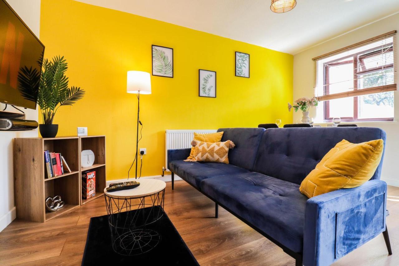 Spacious 1 Bed Flat-Free Parking Hillingdon Esterno foto